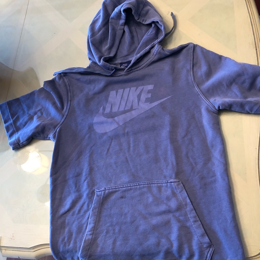 Nike Lavender Short-Sleeve Hoodie